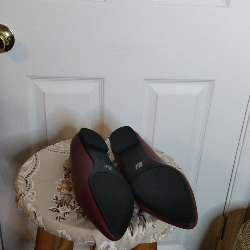 Shos - Picture 2 of 2